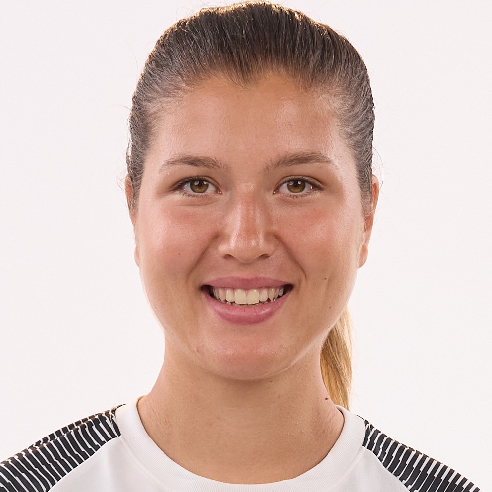 Loreta Kullashi