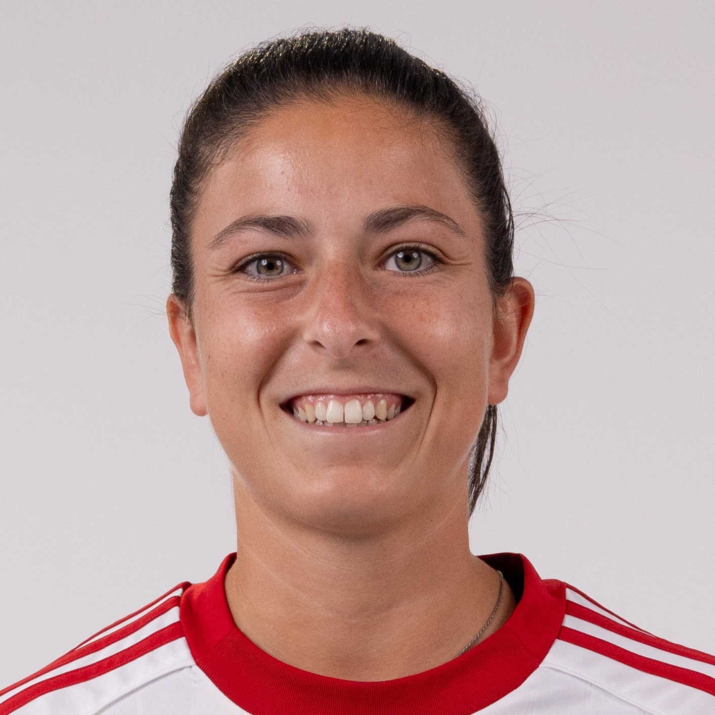 Chantal Hagel