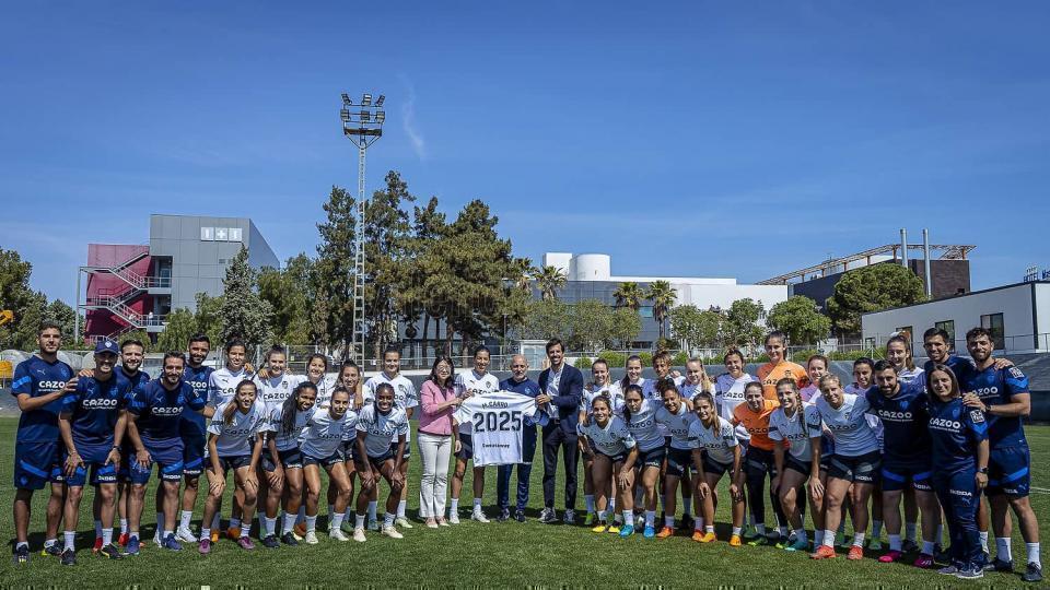 Marta Carro renueva con el VCF Femenino hasta 2025